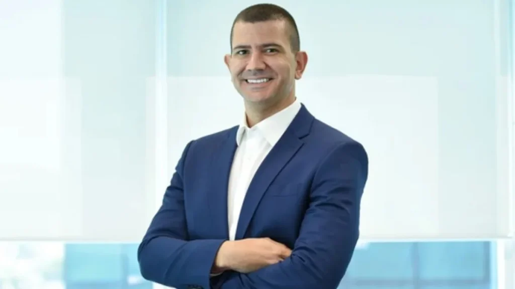 Douglas Ruas: Perfil do Governador Eleito do Rio de Janeiro e Sua Trajetória Política