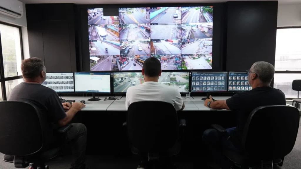 Nova Iguaçu avança em monitoramento com câmeras inteligentes e amplia segurança pública