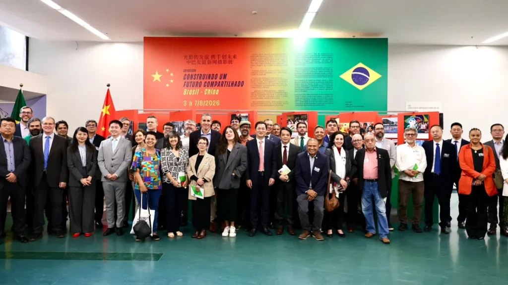 Câmara celebra amizade Brasil-China com cultura e diplomacia em evento histórico Câmara celebra amizade Brasil-China com cultura e diplomacia em evento histórico