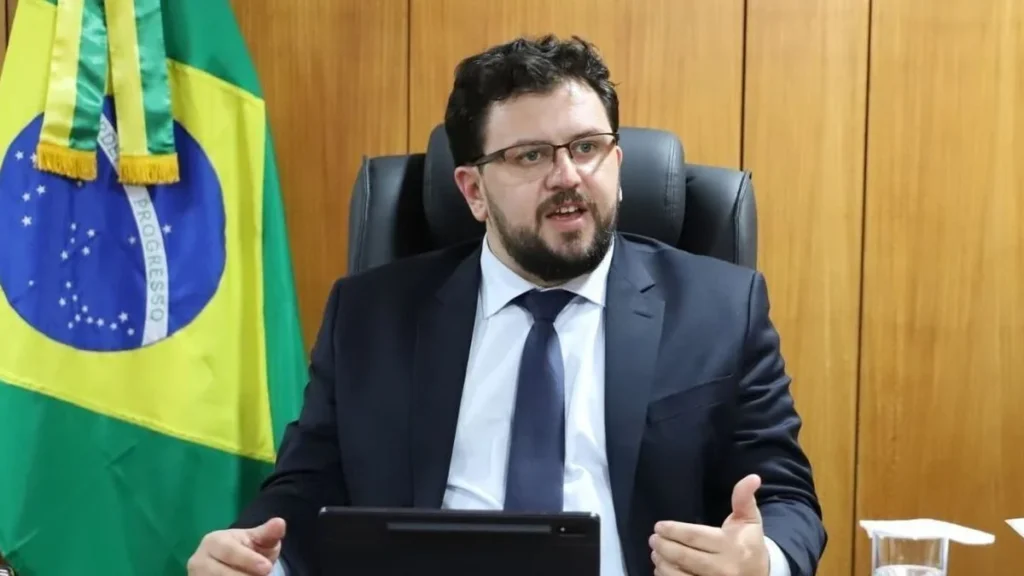 Marcola solicita saída da campanha de Lula para preservar imagem do presidente