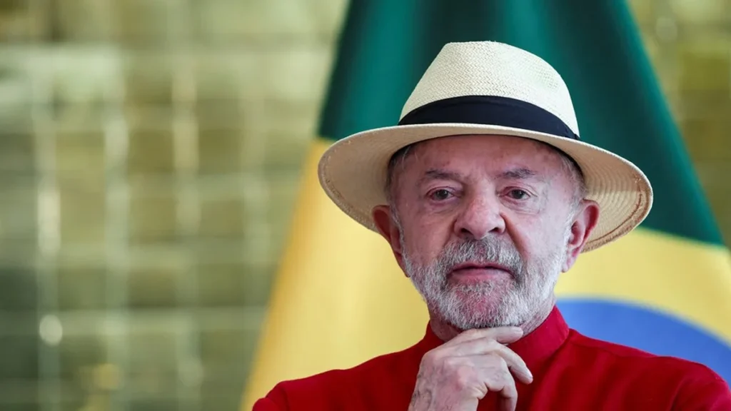Crise no STF Abala Eleições e Pressiona Lula e Flávio Bolsonaro, Apontam Especialistas