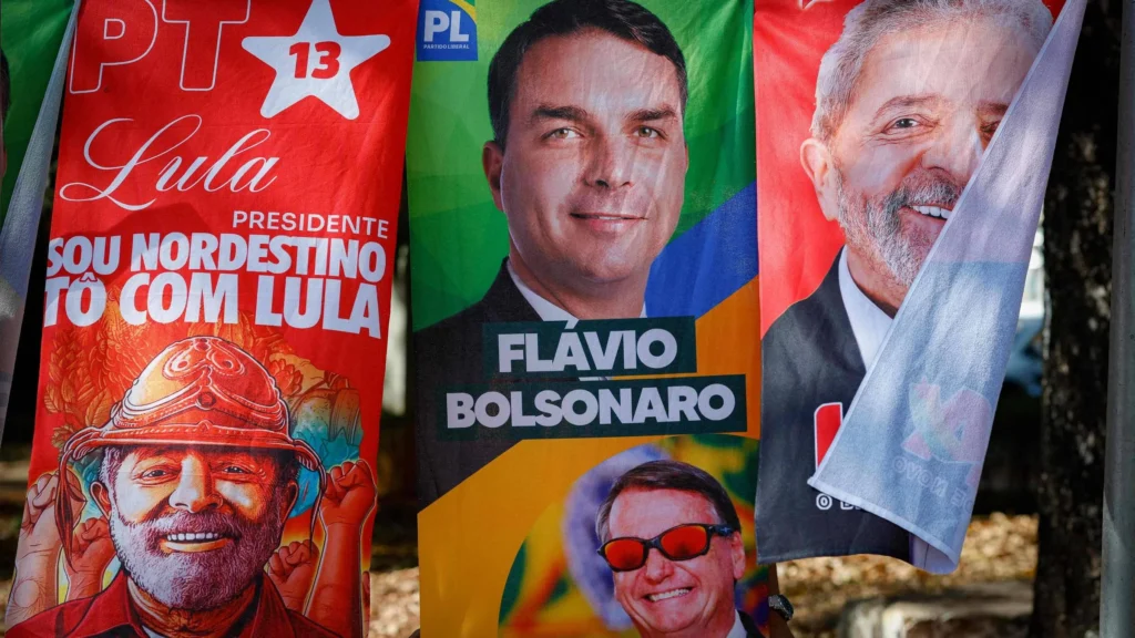Flávio Bolsonaro lidera em São Paulo com 47% contra 42% de Lula, aponta Datafolha