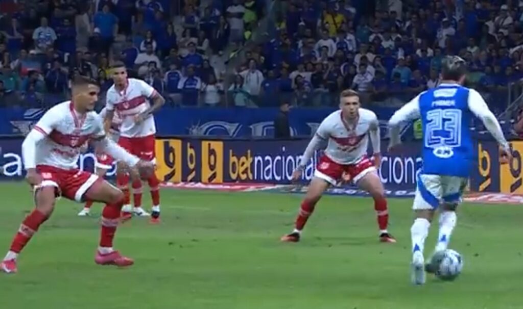 CRB e Cruzeiro Empatam sem Gols na Copa do Brasil: Análise do Jogo Imagem do artigo