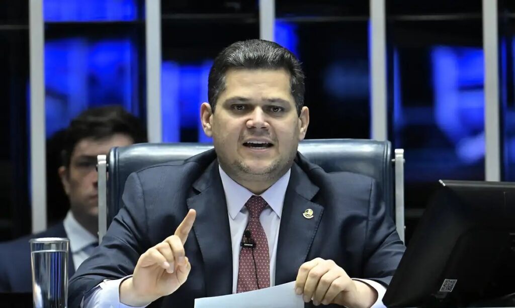 Senado Arquiva PEC das Prerrogativas Após Rejeição da CCJ: Entenda os Detalhes Imagem do artigo