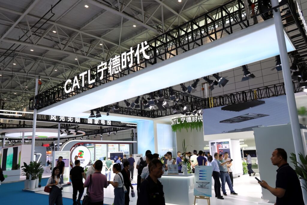 China Lança Visto Inovador para Atrair Especialistas em Tecnologia Imagem do artigo