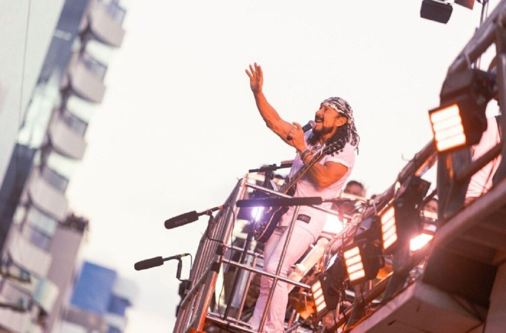 Bell Marques Comanda Festa de Arrastão em Maceió no Ano Novo de 2026