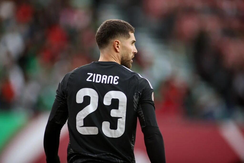 Filho de Zidane brilha na Copa Africana de Nações: estreia sem sofrer gols Filho de Zidane brilha na Copa Africana de Nações: estreia sem sofrer gols