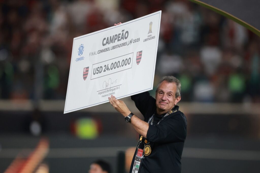Presidente do Flamengo Enfrenta Denúncia ao STJD por Comentários Controversos