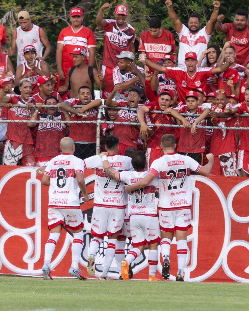CRB Conquista Vitória e Lidera Campeonato Alagoano com 9 Pontos