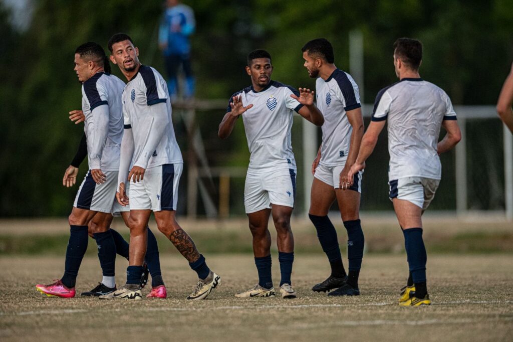 CSA Se Prepara para Amistoso contra o Confiança: Conheça os Jogadores Relacionados CSA Se Prepara para Amistoso contra o Confiança: Conheça os Jogadores Relacionados