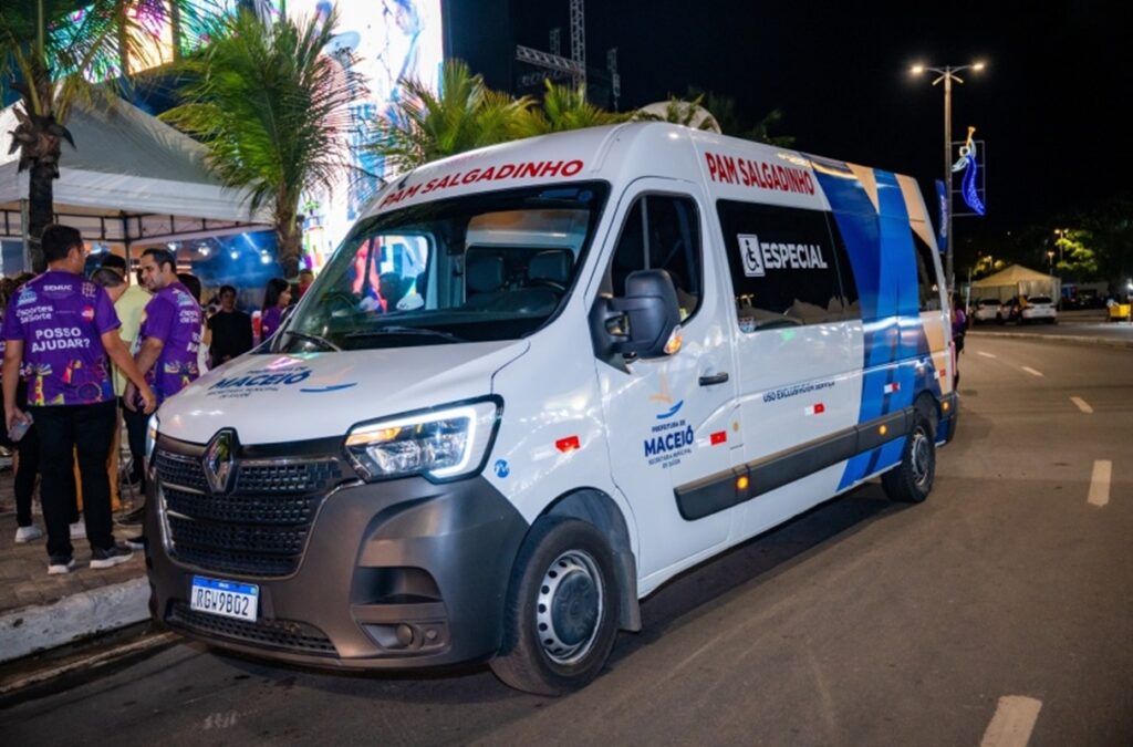 Festival Verão Massayó Oferece Transporte Gratuito Adaptado para PCDs em Maceió Festival Verão Massayó Oferece Transporte Gratuito Adaptado para PCDs em Maceió