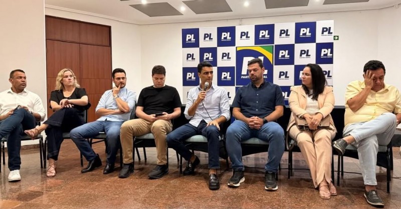 Kelmann Vieira Enfatiza Protagonismo de JHC na Política Alagoana Kelmann Vieira Enfatiza Protagonismo de JHC na Política Alagoana