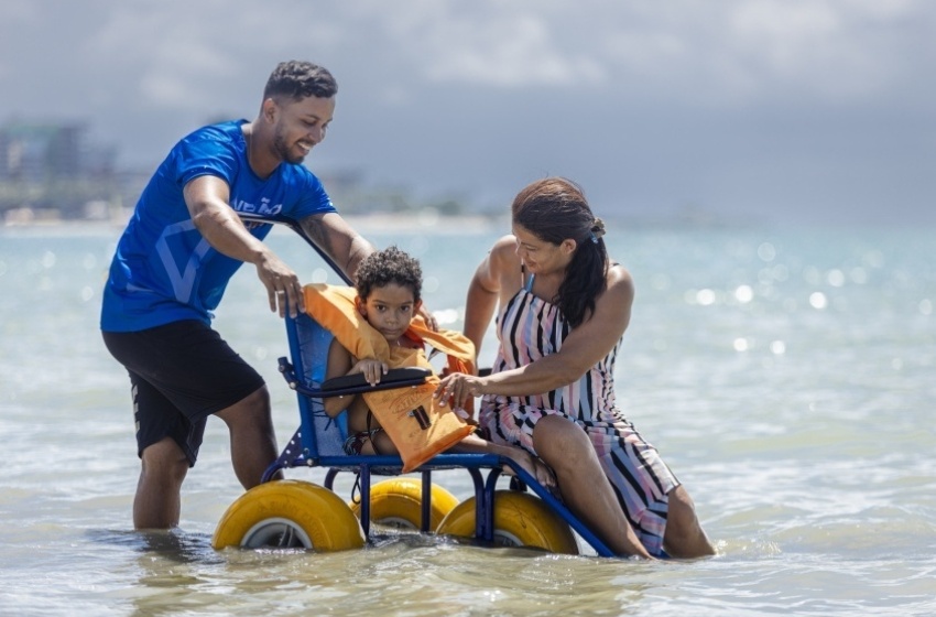 Praia Acessível: Maceió se destaca com pacotes de viagens inclusivos Praia Acessível: Maceió se destaca com pacotes de viagens inclusivos