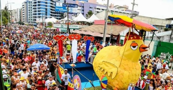Prévias Carnavalescas em Maceió: Foliões se Preparam para a Folia Prévias Carnavalescas em Maceió: Foliões se Preparam para a Folia
