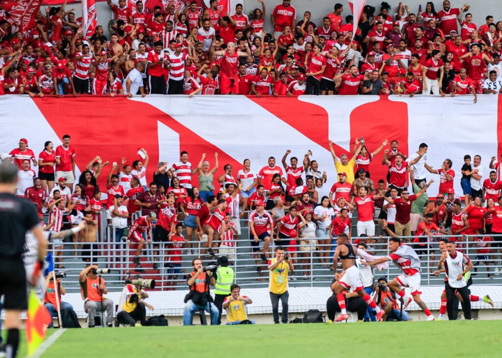 CRB garante vaga em torneios nacionais de 2027 ao ser o primeiro finalista do Alagoano CRB garante vaga em torneios nacionais de 2027 ao ser o primeiro finalista do Alagoano