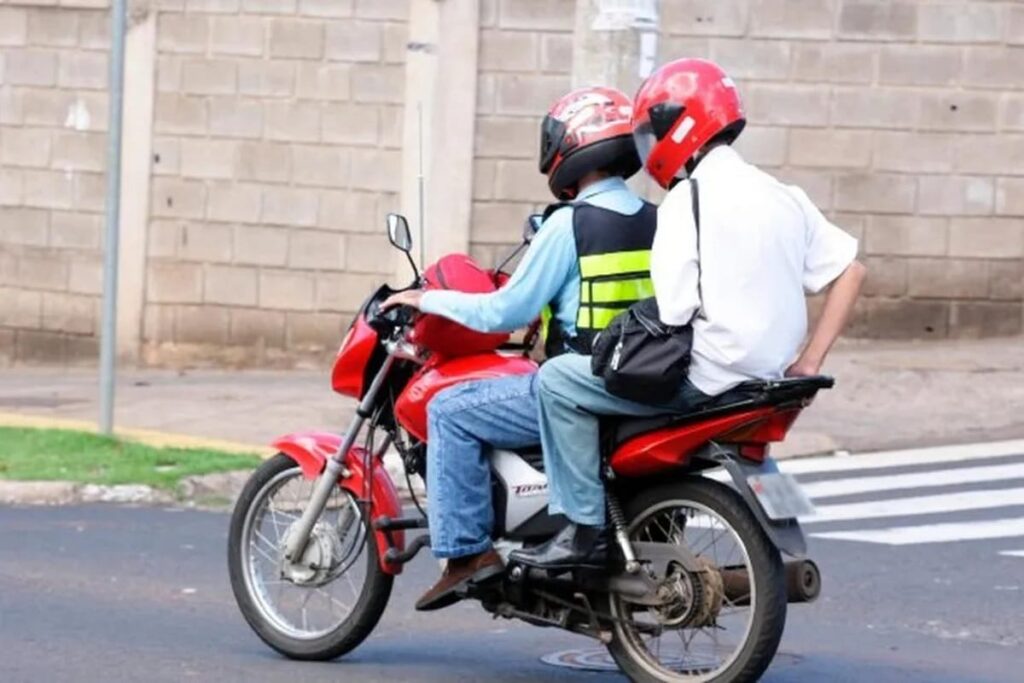 Mototaxistas e Motofretistas em Alagoas: Economia de R$ 530 em Taxas do Detran em 2026