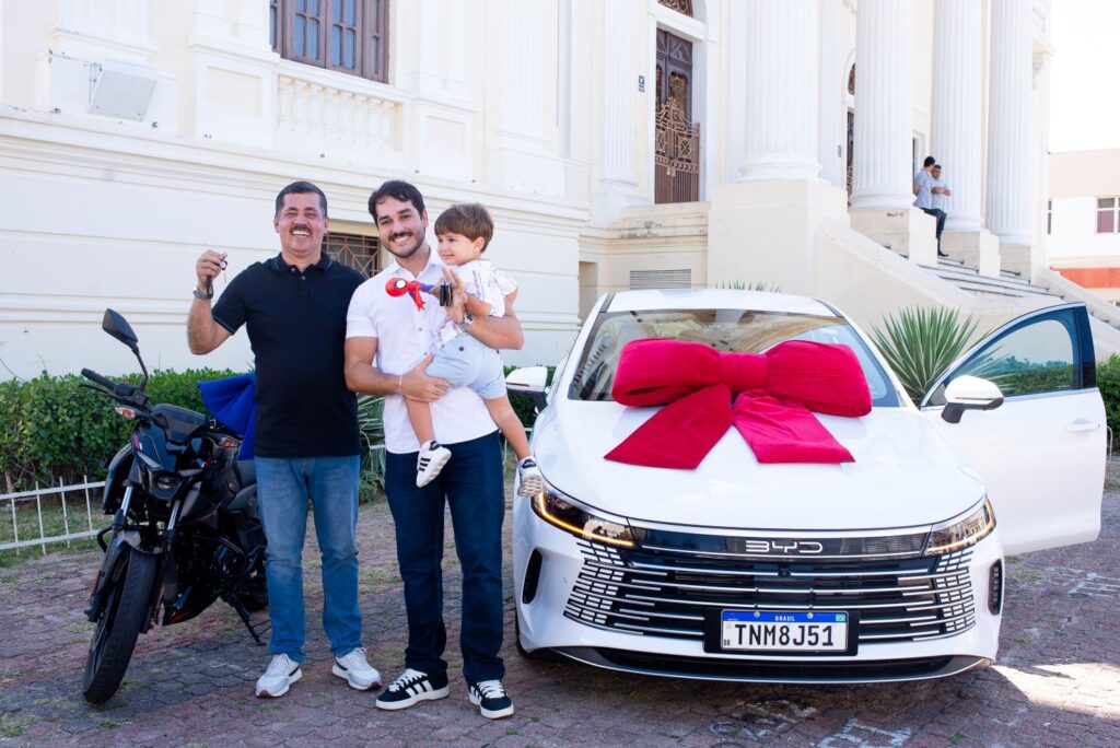 Natal Premiado em Maceió: Campanha Garante Carro e Moto aos Vencedores e Movimenta R$ 30 Milhões Natal Premiado em Maceió: Campanha Garante Carro e Moto aos Vencedores e Movimenta R$ 30 Milhões