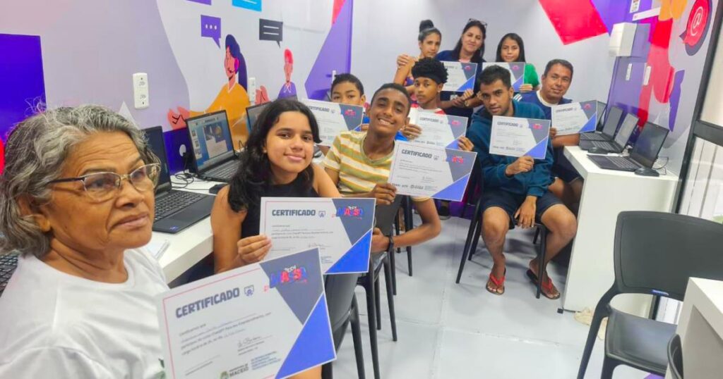 Caminhões-Escola do Tech Massa: Cursos Gratuitos Chegam a Novos Bairros de Maceió