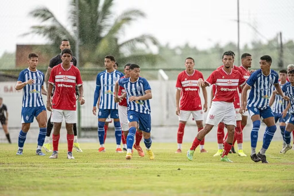 Clássico Alagoano em Jogo Decisivo na Copa Alagoas: CRB e CSA em Campo