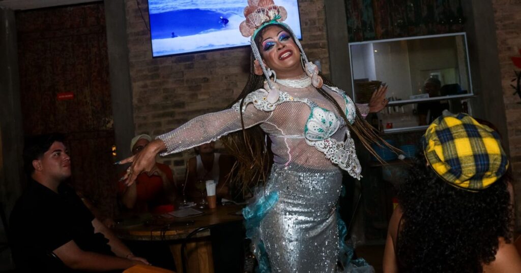 Drag Dinner Alagoas: Uma Noite de Glamour e Humor em Maceió