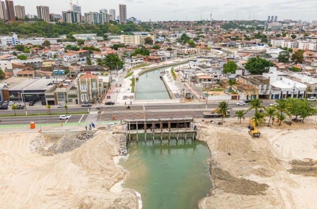 Eficiência da Macrodrenagem do Renasce Salgadinho em Maceió Durante Chuvas Intensas