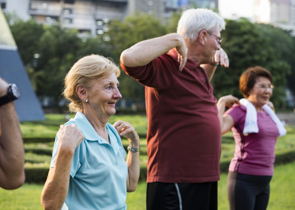 Iniciando Exercícios aos 60 Anos: Dicas Essenciais para Uma Vida Saudável