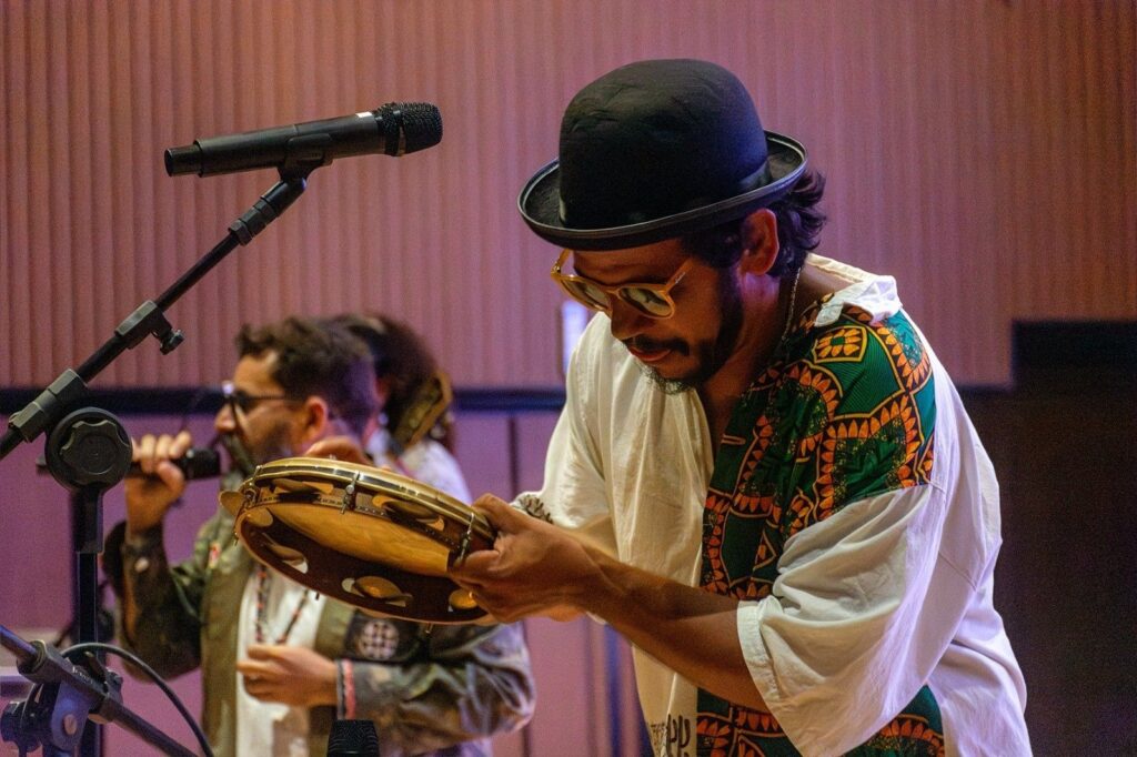 Programação Cultural Imperdível em Maceió: Shows, Teatro e Cinema