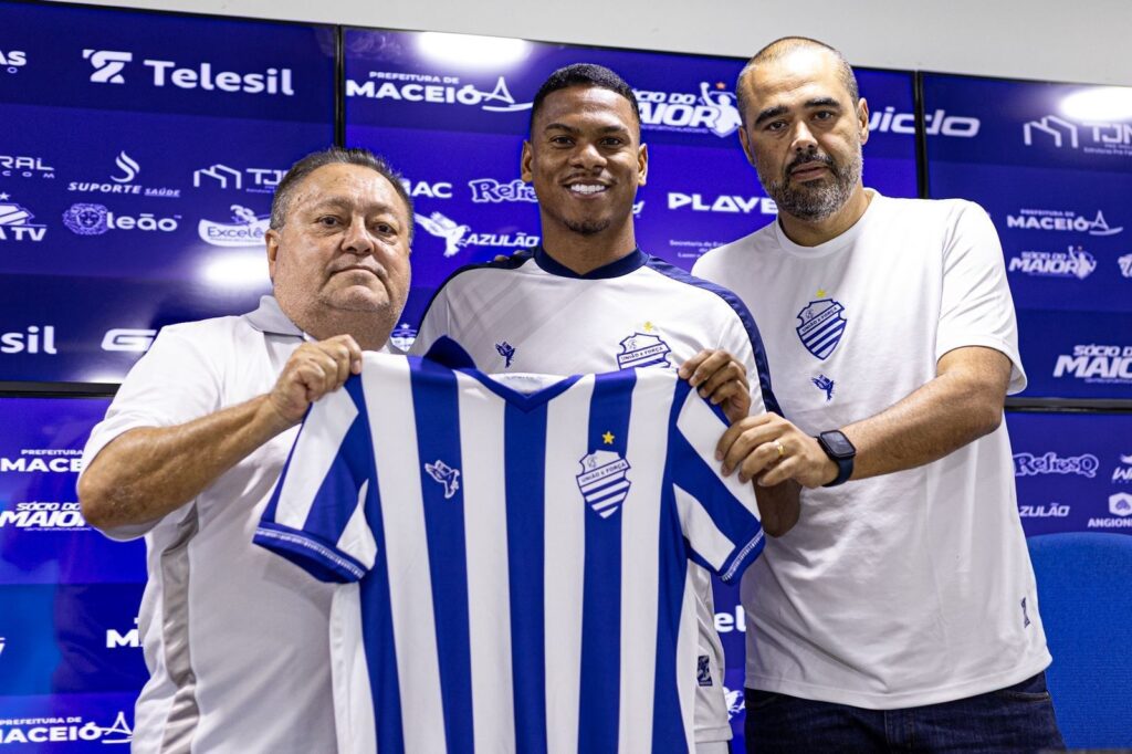 CSA Fortalece Elenco com Quatro Novos Reforços para a Série D