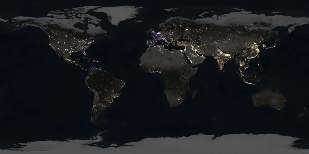 Nasa Revela Imagens da Terra Iluminada à Noite: Descubra as Mudanças