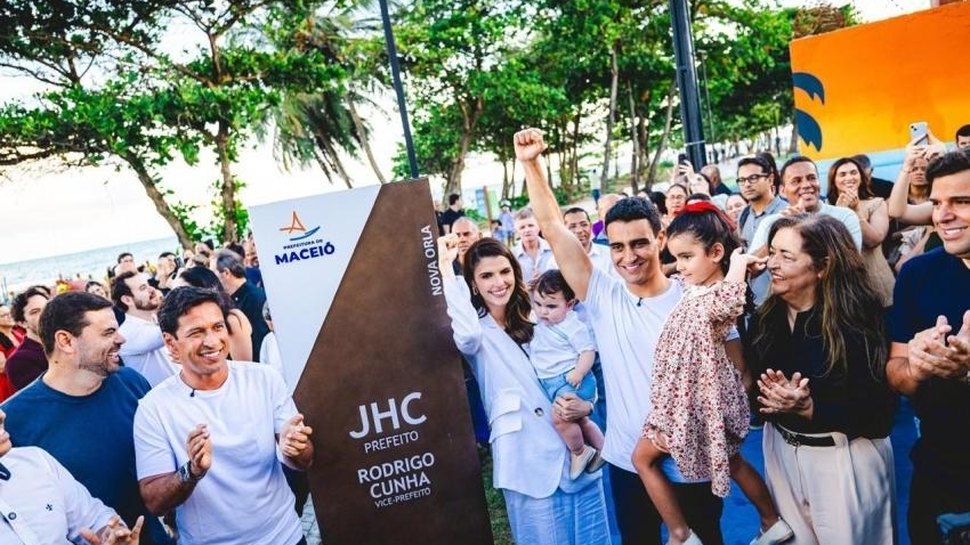 Nova Orla de Jaraguá: JHC Transforma Área Abandonada em Cartão-Postal de Maceió Nova Orla de Jaraguá: JHC Transforma Área Abandonada em Cartão-Postal de Maceió