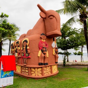 Reinauguração da Escultura “O Boi” em Jaraguá: A Cultura Alagoana Renova-se Reinauguração da Escultura "O Boi" em Jaraguá: A Cultura Alagoana Renova-se