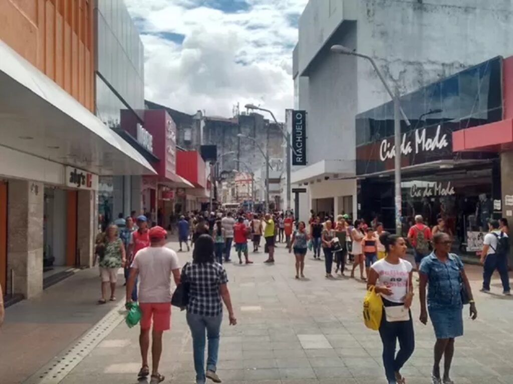 Dia das Mães deve injetar R$ 46,5 milhões na economia de Maceió em 2026