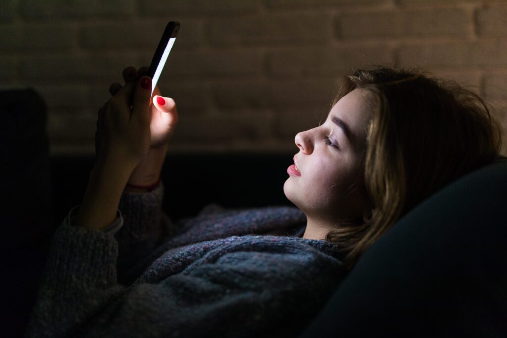 Reflexões de uma Mãe sobre a Adolescência: Entre Gerações e Emoções