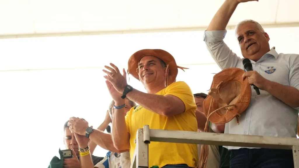 Isolamento de Flávio em palanque do Nordeste evidencia desafio para campanha presidencial