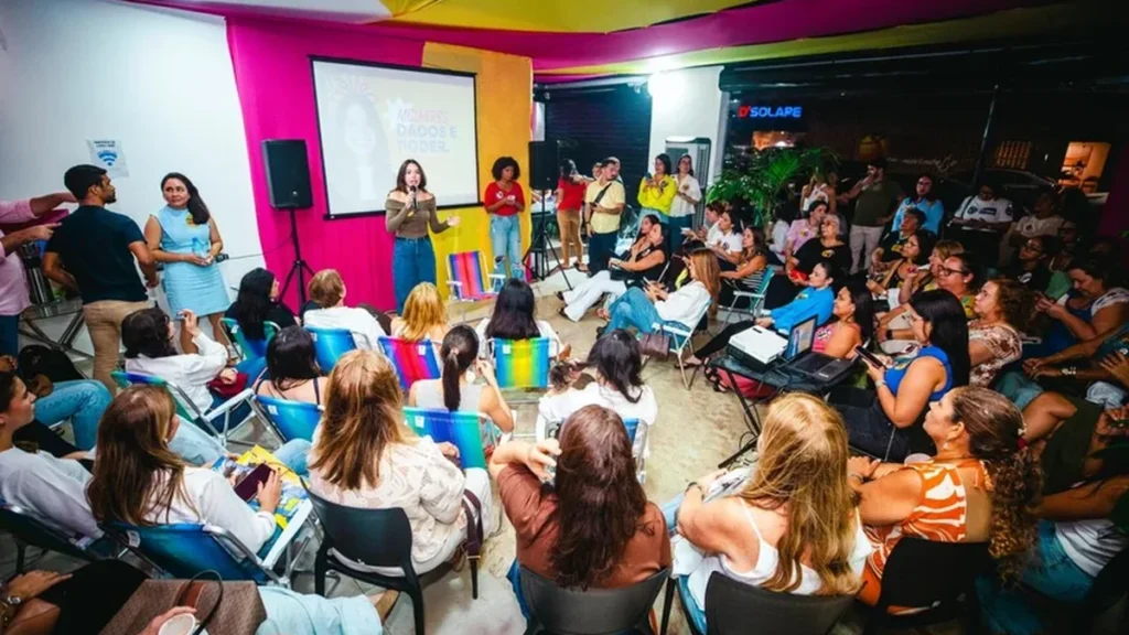 Bárbara Braga intensifica diálogo com mulheres e destaca políticas para segurança e turismo em Alago