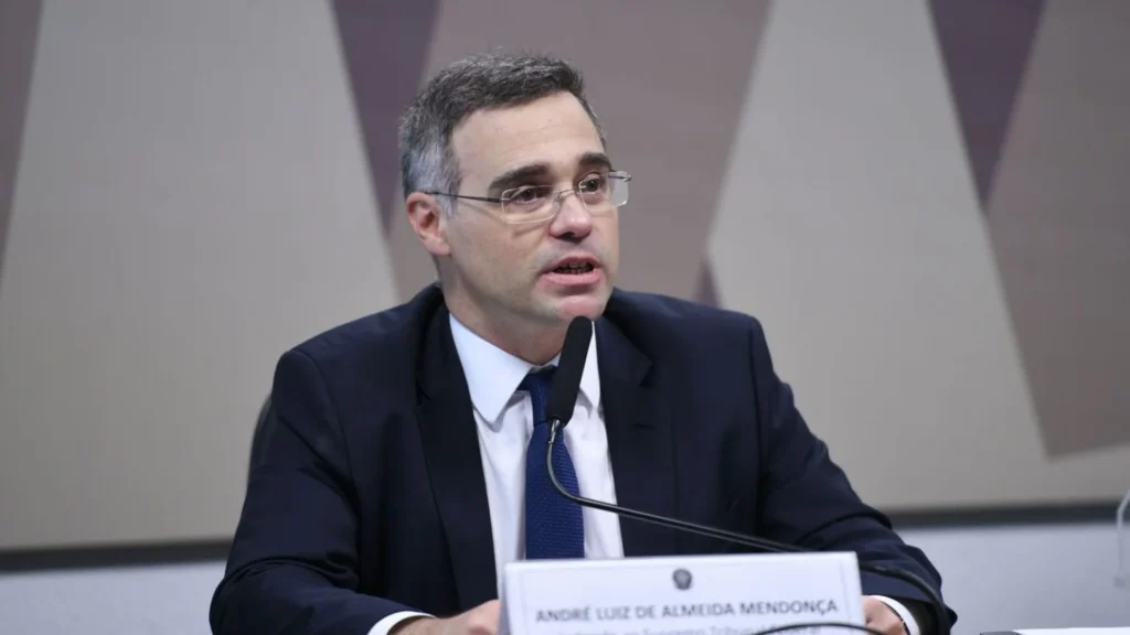 Como a abertura do sigilo do caso Master influencia as eleições majoritárias em Alagoas