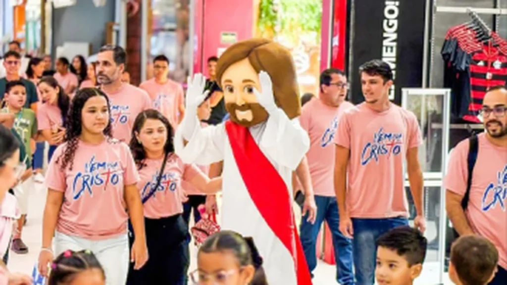Vem Pra Cristo reúne fé e solidariedade no Shopping Pátio Maceió Vem Pra Cristo reúne fé e solidariedade no Shopping Pátio Maceió