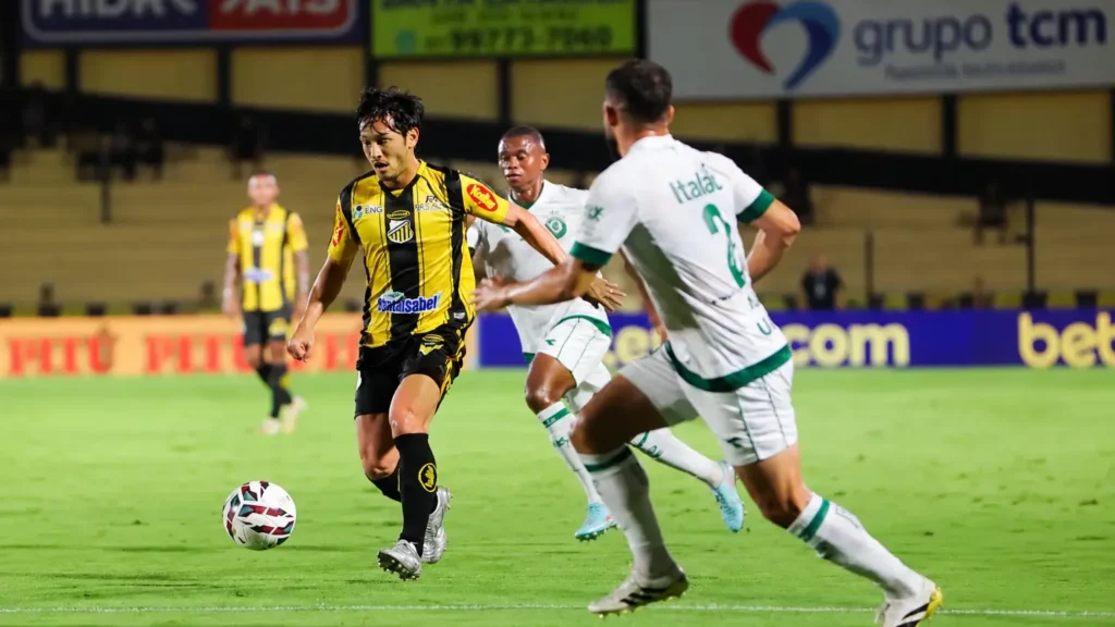 Goiás é goleado pelo Novorizontino na Série B e vê acesso ficar distante