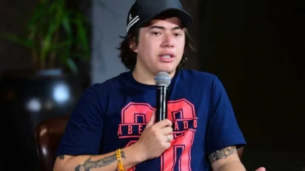 Whindersson Nunes leva seu humor afiado para Arapiraca em apresentação única