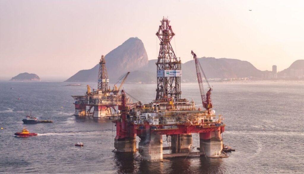 “Congestionamento de Petroleiros no Rio: Impactos do Petróleo no Amapá – Diário do Amapá”