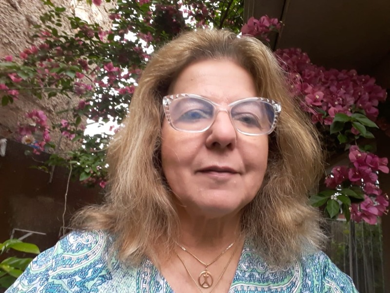 Memórias e Esperanças: Reflexões sobre a Vida e o Amor
