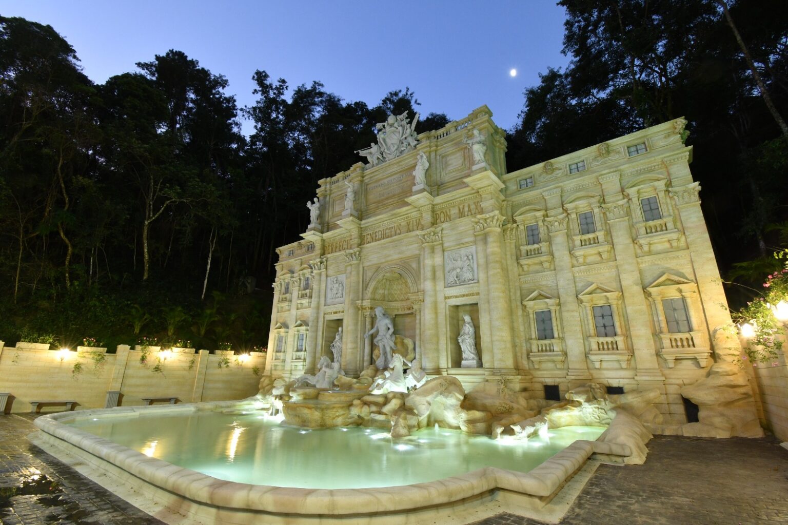Turismo em Serra Negra: Cidade Atrai R$ 200 Milhões com Atrações Inovadoras