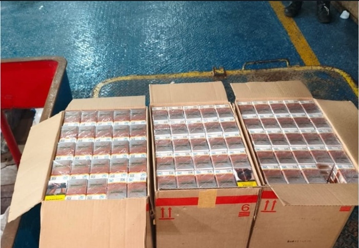 Apreensão de Cigarros Contrabandeados: 1,5 Mil Carteiras Retidas no Porto de Santana Apreensão de Cigarros Contrabandeados: 1,5 Mil Carteiras Retidas no Porto de Santana