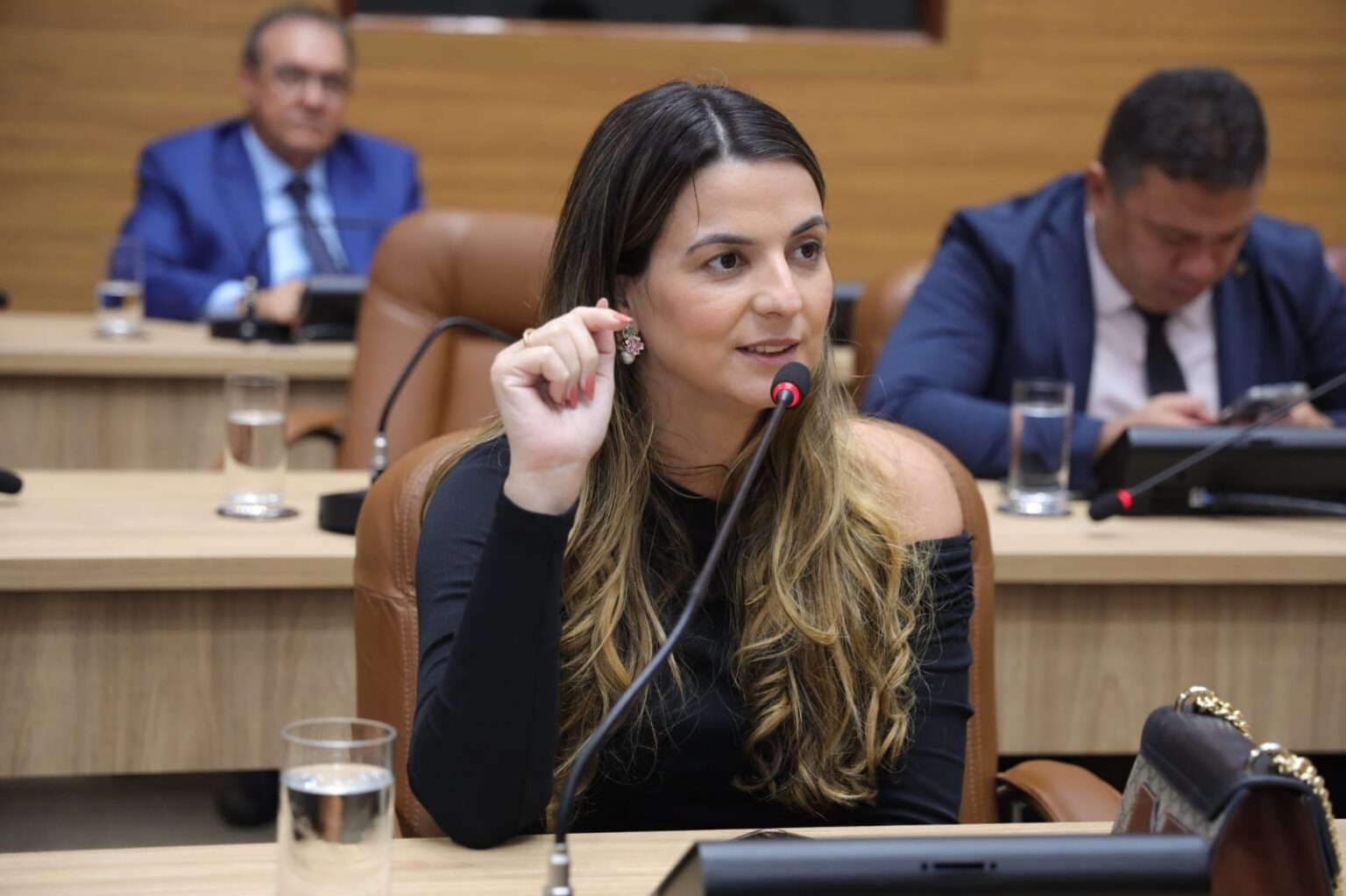Dra. Lidiane Lucena: Atuação Destacada em Saúde e Inclusão Social em 2025