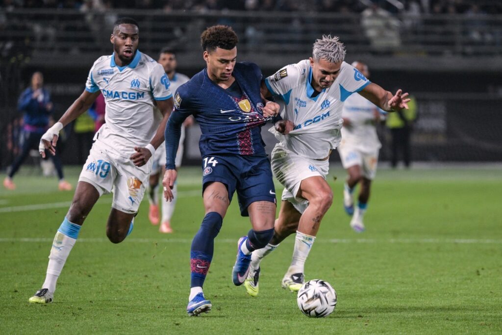 Igor Paixão é superado na final da Supercopa da França
