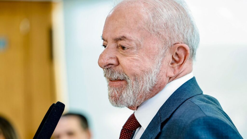 Lula Faz Analogias entre Ondas do Mar e União Política em Vídeo Compartilhado por Janja Lula Faz Analogias entre Ondas do Mar e União Política em Vídeo Compartilhado por Janja
