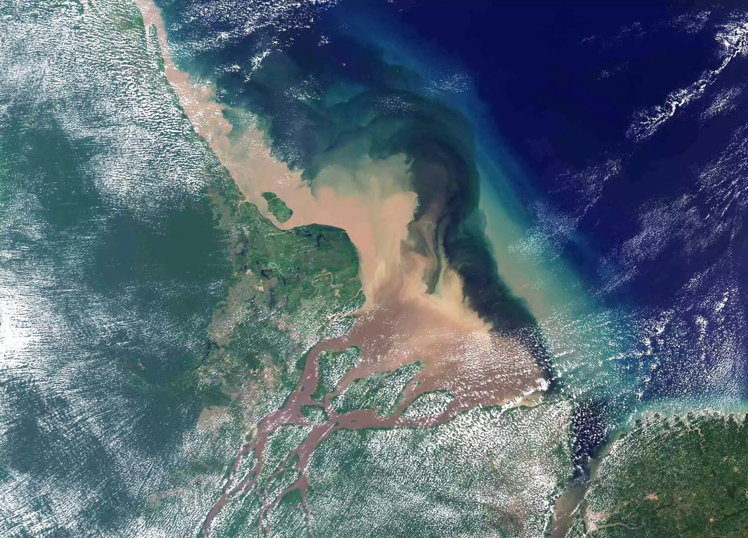 Petrobras Confirma Vazamento em Perfuração na Foz do Amazonas: Entenda o Caso