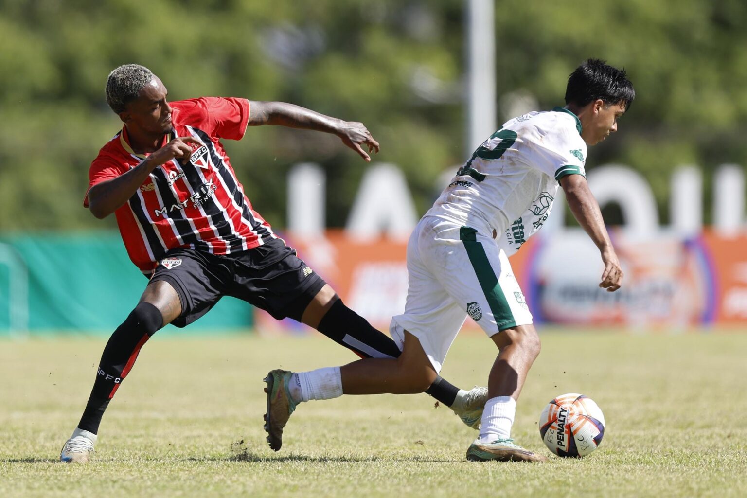 São Paulo Vence Independente e Conquista Liderança na Copinha São Paulo Vence Independente e Conquista Liderança na Copinha