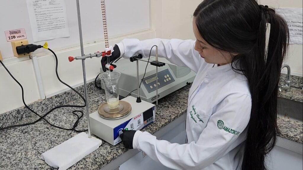 Unifap Desenvolve Medicamento Inovador com Jucá para Tratamento de Pé Diabético no SUS