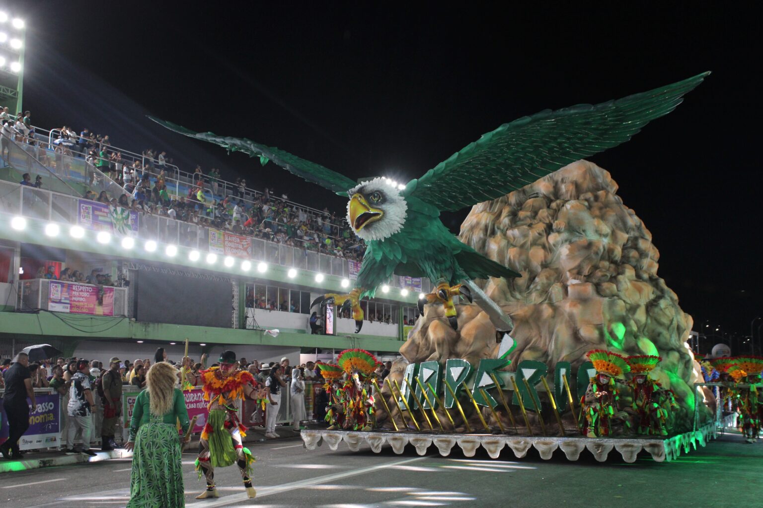 Carnaval 2026: Império do Povo Exalta Ancestralidade Africana e Resistência